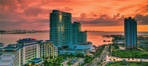 源香浓金陵地锅鸡