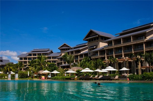 奶茶加盟费用哪个品牌性价比高，加盟香飘飘奶茶能够赚多少钱