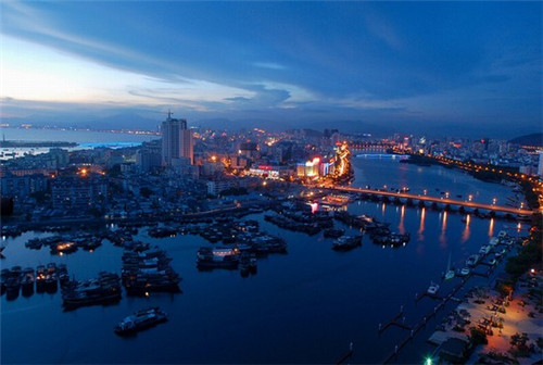 一月再见南方瑞夕是什么意思（悦诗风吟散粉成分安全吗）