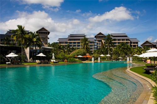 装修搭配什么颜色沙发（装修用什么颜色好看）